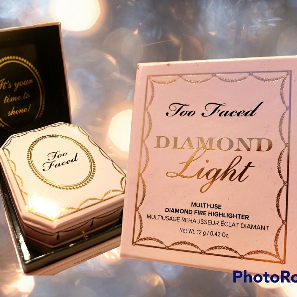 TOO FACED multi-use diamond fire highlighter